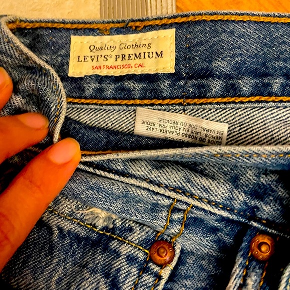 Levis premium 501 Jeans. - Picture 5 of 6